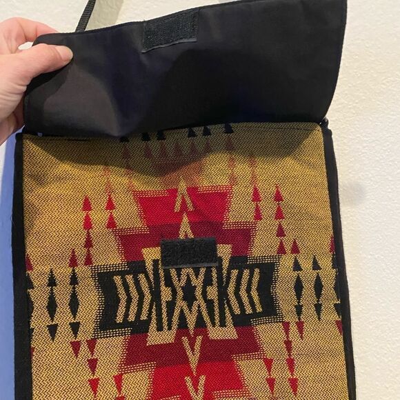 Aztec Shoulder Bag  - Picture 3 of 4